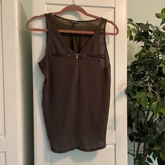 Express Tank - Picture 2 of 2